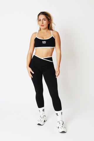 Elevate Your Wardrobe: Sleek Bras & Perfect-Fit Leggings